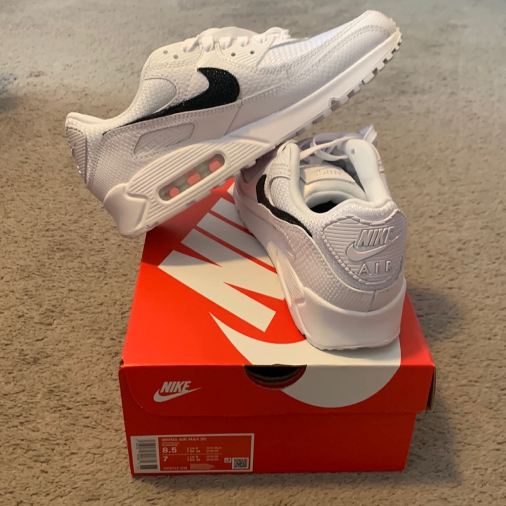 Women’s Air Max 90